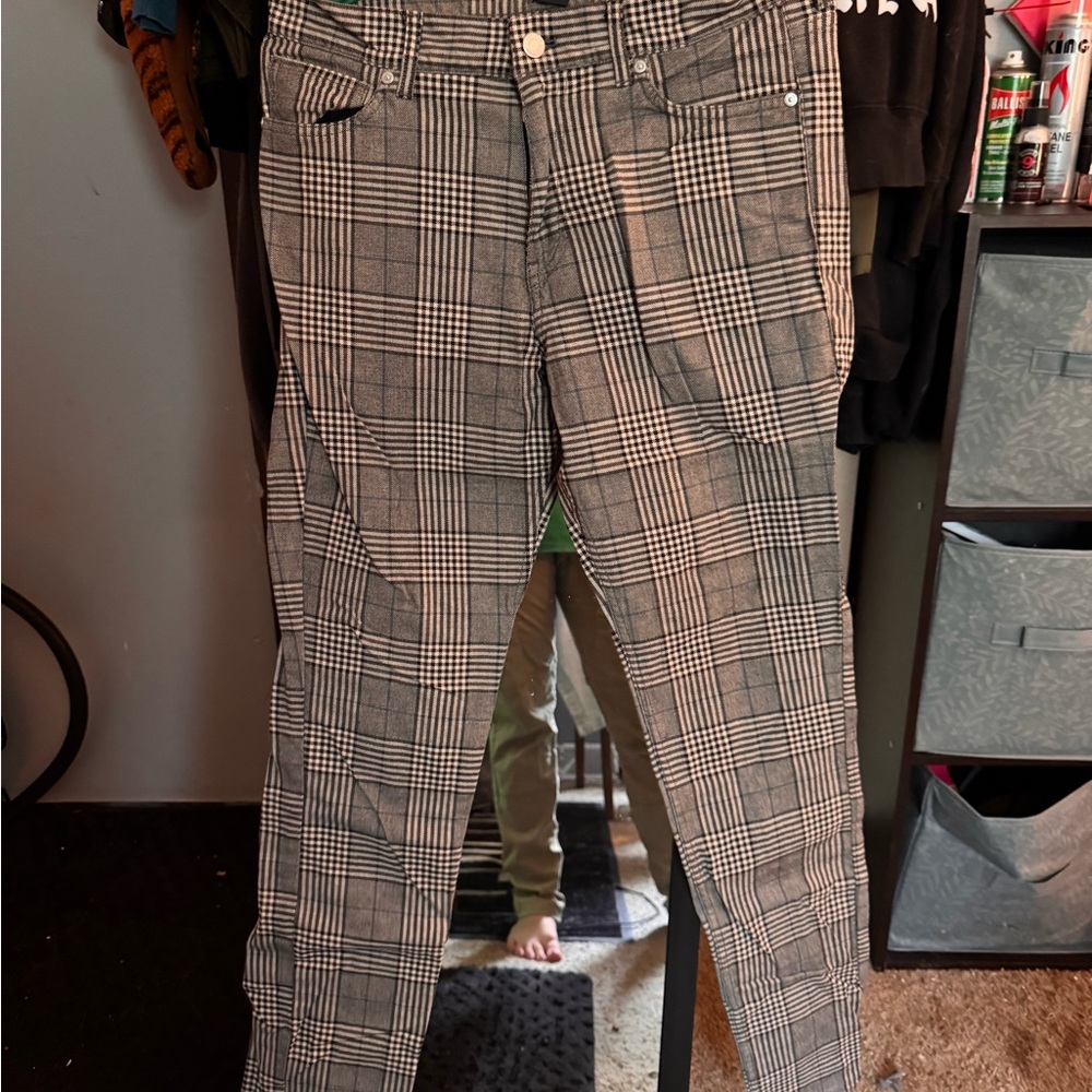 H&M Men's Black and White Checkered Chinos